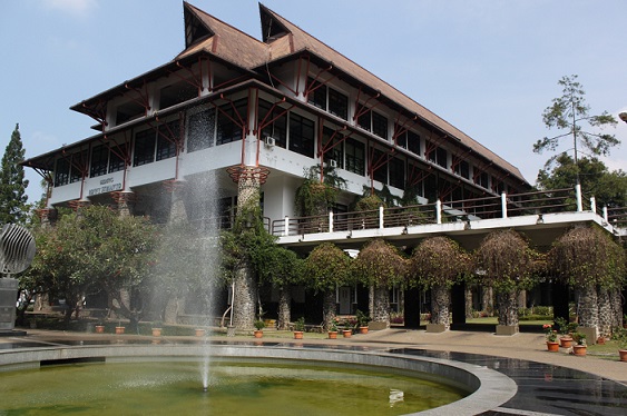 Teknik Geologi Terbaik Institut Teknologi Bandung