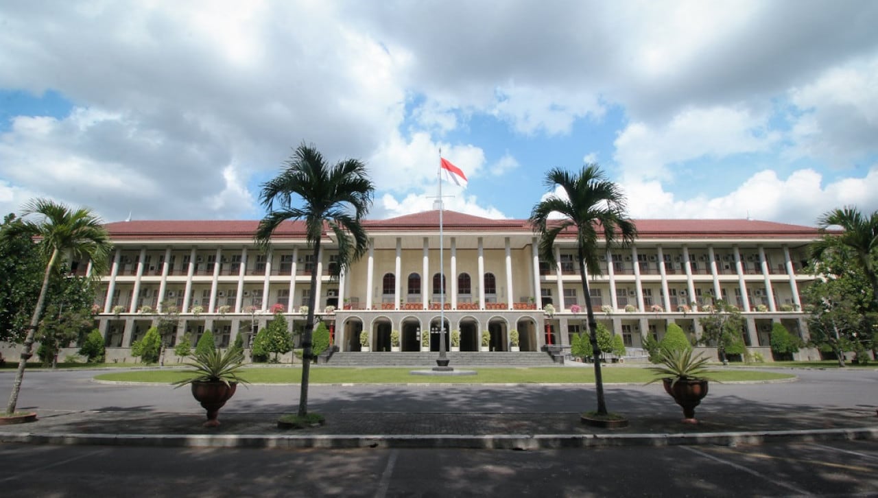 Jurusan Sepi Peminat UGM - Universitas Gadjah Mada Yogyakarta