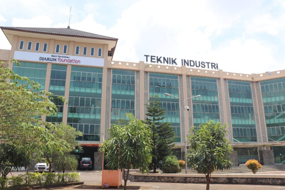Teknik Industri UNDIP
