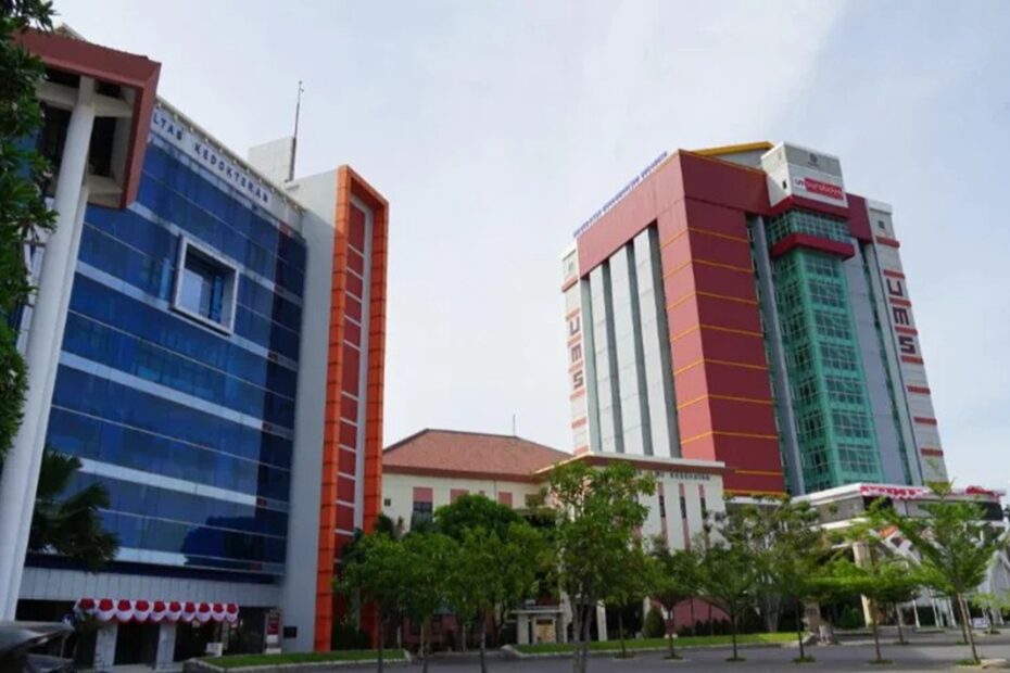 Jurusan di UM Surabaya