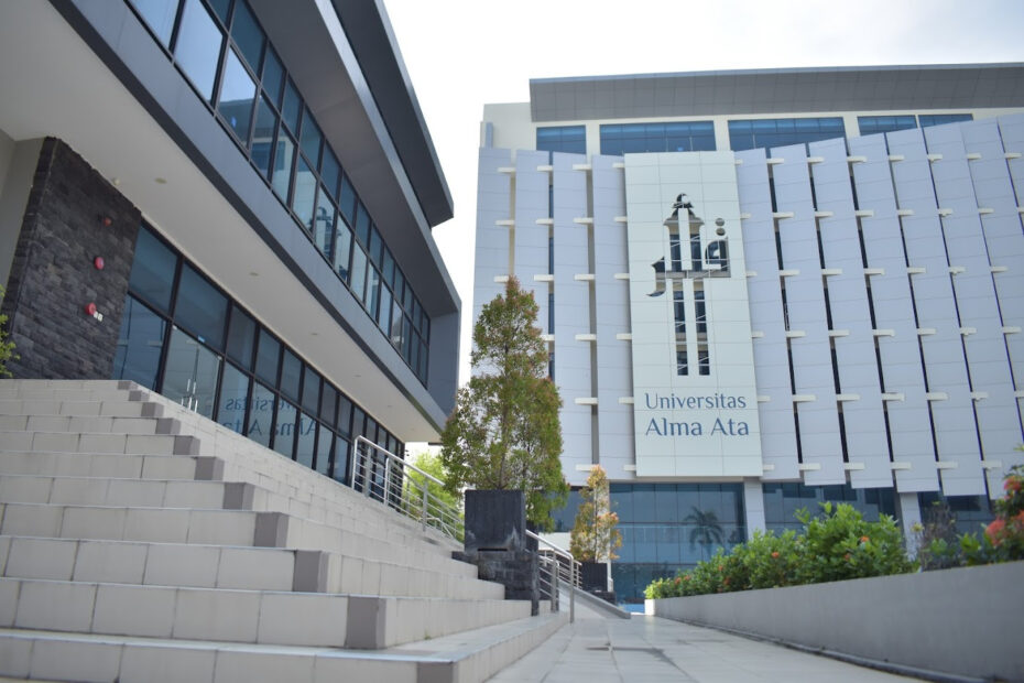 Jurusan di Universitas Alma Ata Yogyakarta